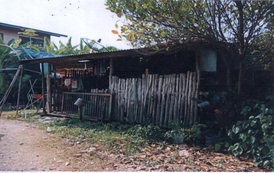 รูปที่ดินพร้อมสิ่งปลูกสร้าง บ้านกล้วย เมืองสุโขทัยธานี สุโขทัย