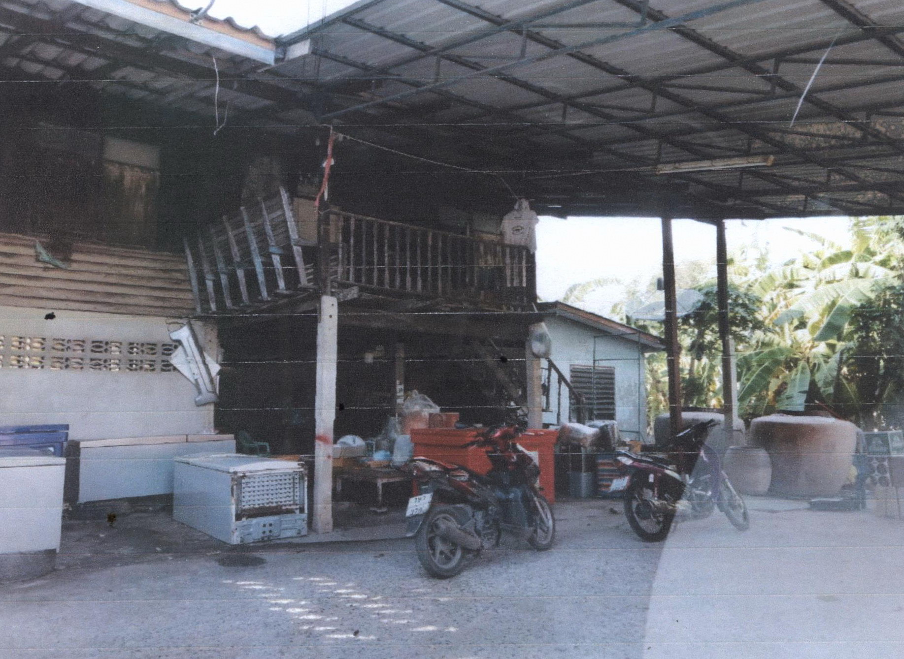 รูปที่ดินพร้อมสิ่งปลูกสร้าง ศาลาแดง เมืองอ่างทอง อ่างทอง