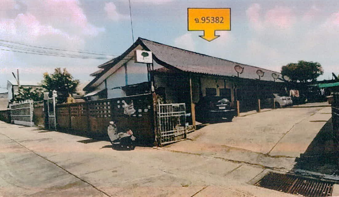 รูปที่ดินพร้อมสิ่งปลูกสร้าง ในเมือง เมืองสุรินทร์ สุรินทร์
