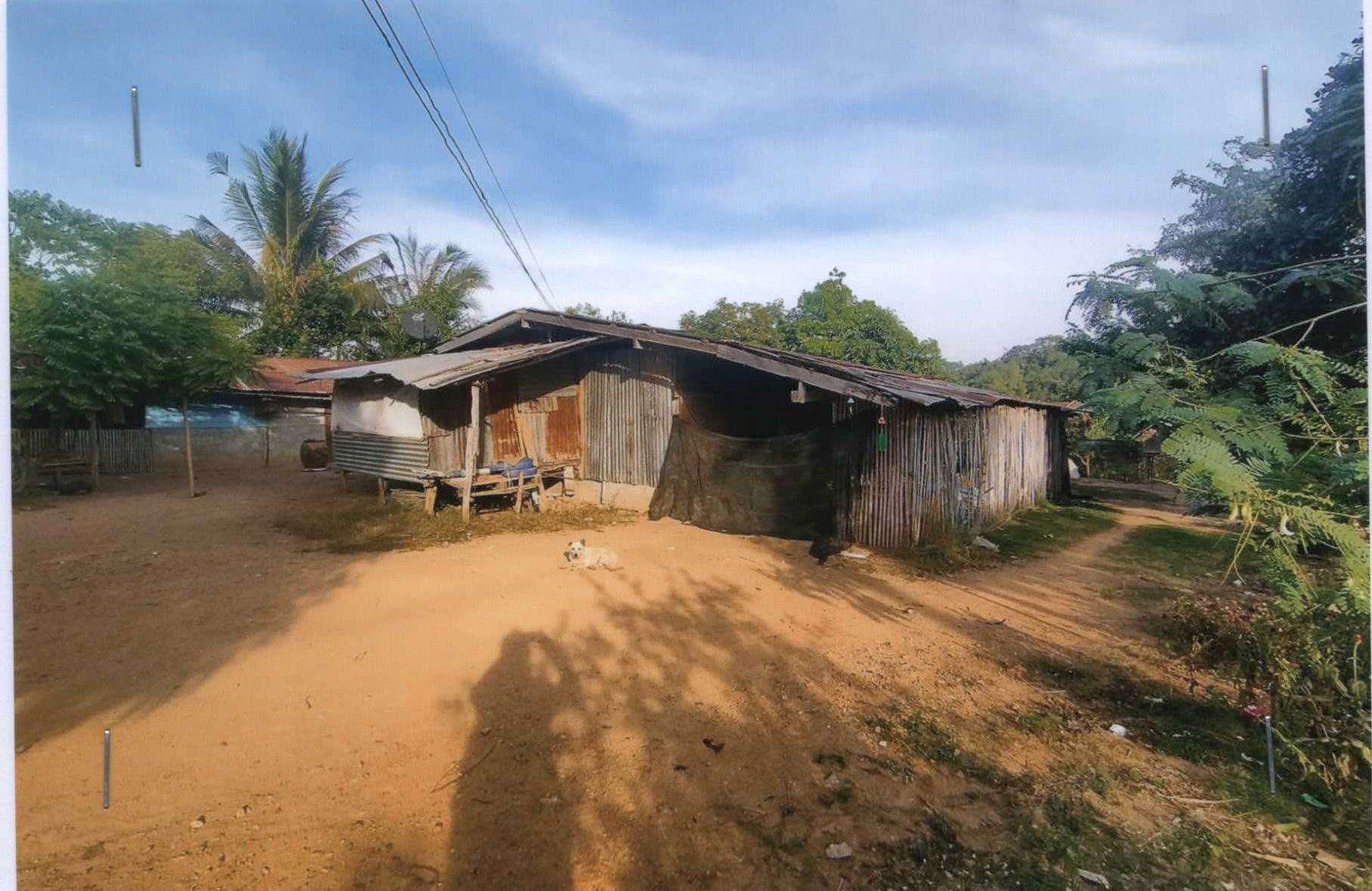 รูปที่ดินพร้อมสิ่งปลูกสร้าง ห้วยแห้ง บ้านไร่ อุทัยธานี