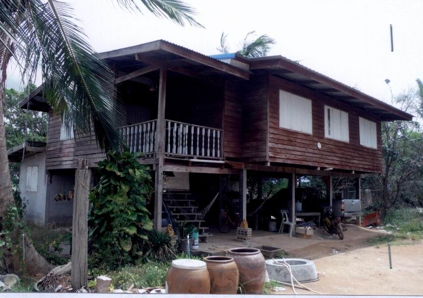 รูปที่ดินพร้อมสิ่งปลูกสร้าง โค้งไผ่ ขาณุวรลักษบุรี กำแพงเพชร
