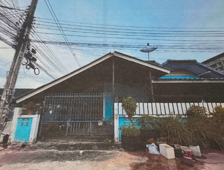 รูปที่ดินพร้อมสิ่งปลูกสร้าง มาบยางพร ปลวกแดง ระยอง