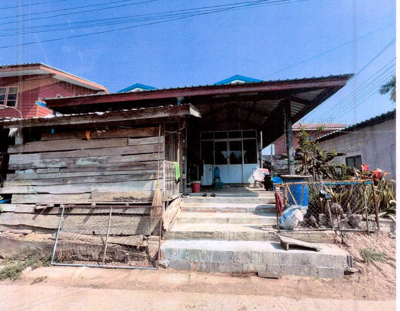 รูปที่ดินพร้อมสิ่งปลูกสร้าง ตูม ปรางค์กู่ ศรีสะเกษ