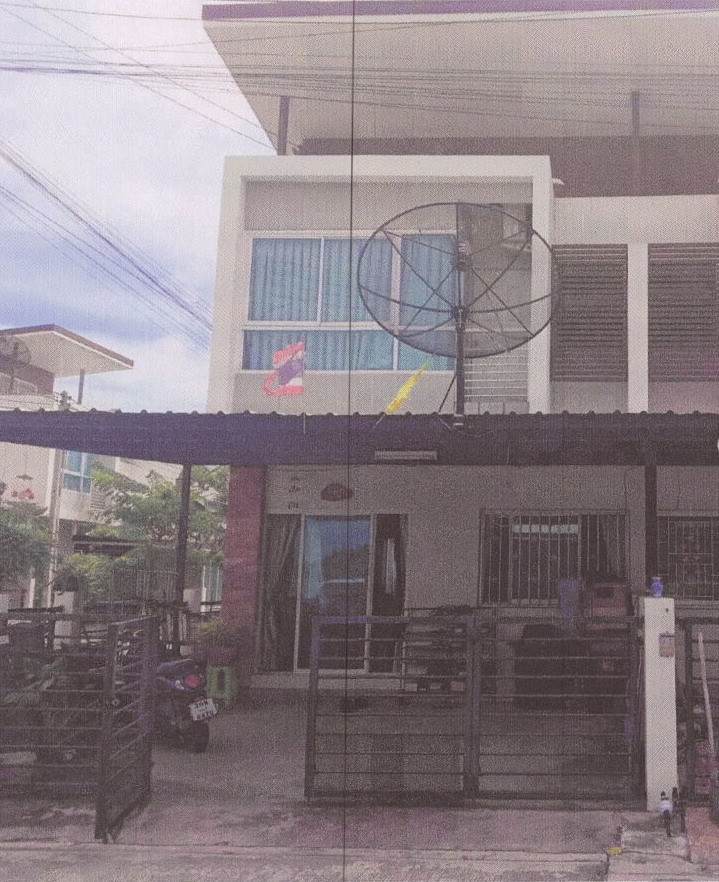 รูปที่ดินพร้อมสิ่งปลูกสร้าง มาบไผ่ บ้านบึง ชลบุรี