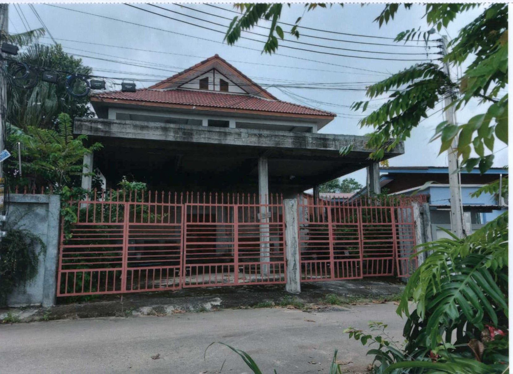 รูปที่ดินพร้อมสิ่งปลูกสร้าง หนองปรือ บางละมุง ชลบุรี
