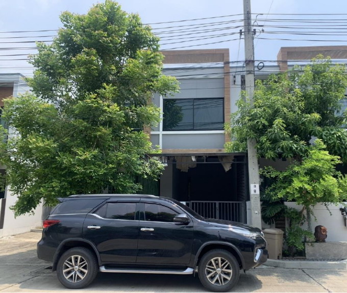 รูปที่ดินพร้อมสิ่งปลูกสร้าง ละหาร บางบัวทอง นนทบุรี