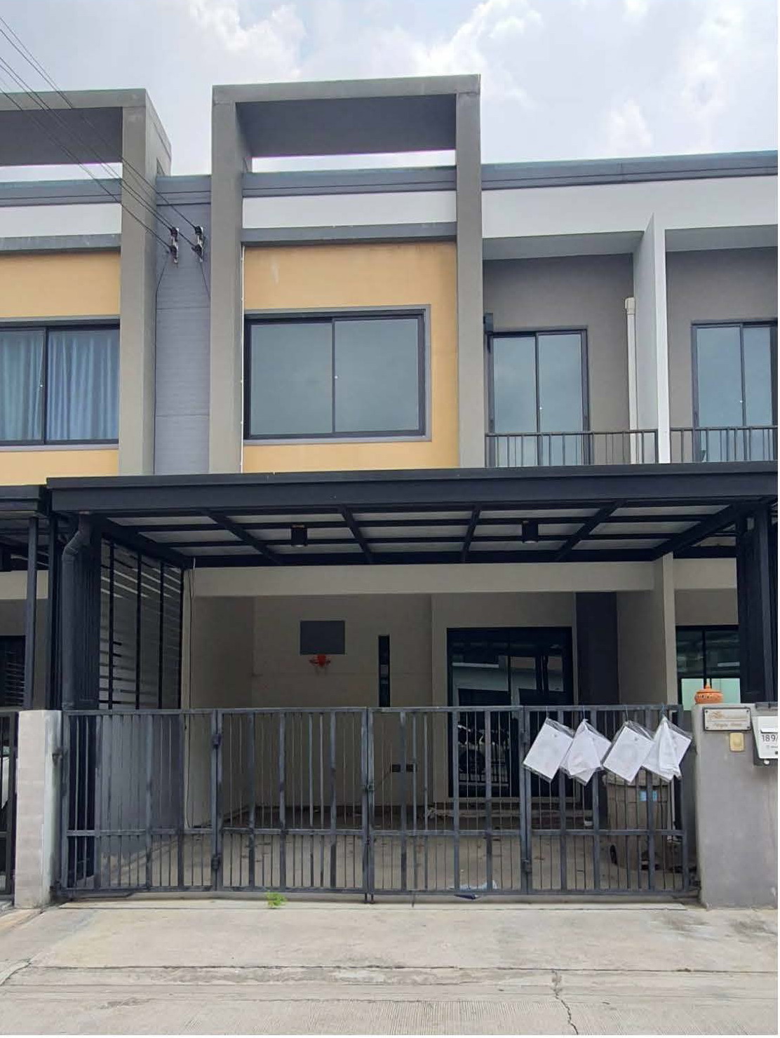รูปที่ดินพร้อมสิ่งปลูกสร้าง บ้านกลาง เมืองปทุมธานี ปทุมธานี