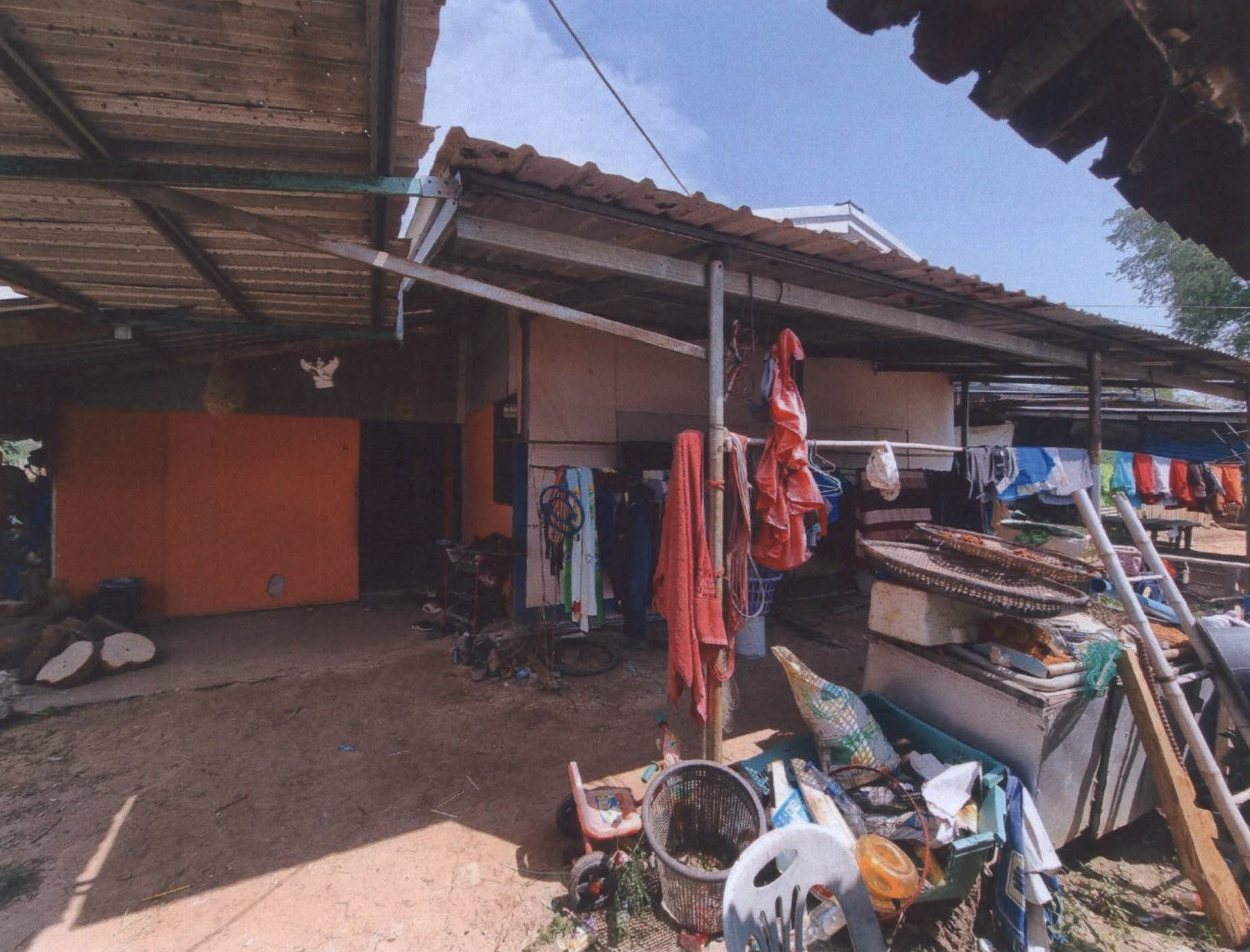 รูปที่ดินพร้อมสิ่งปลูกสร้าง สายคำโห้ เมืองพิจิตร พิจิตร