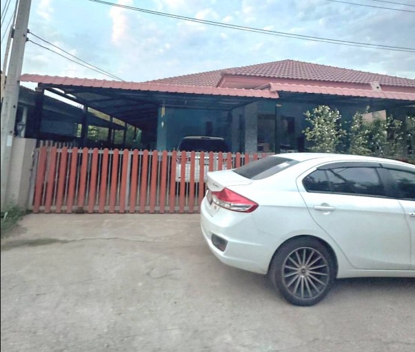รูปที่ดินพร้อมสิ่งปลูกสร้าง หัวสำโรง แปลงยาว ฉะเชิงเทรา
