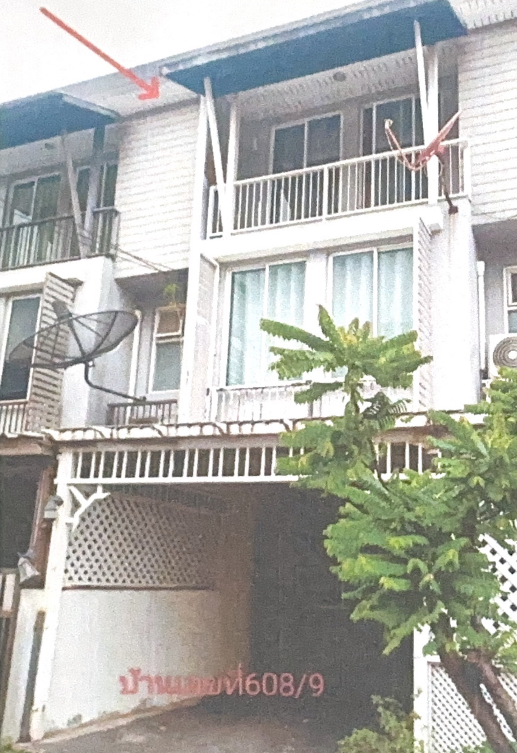 รูปที่ดินพร้อมสิ่งปลูกสร้าง จรเข้บัว ลาดพร้าว กรุงเทพมหานคร
