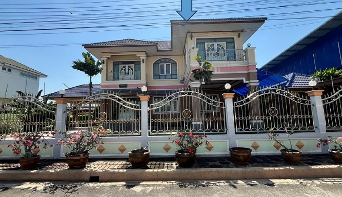 รูปที่ดินพร้อมสิ่งปลูกสร้าง รั้วใหญ่ เมืองสุพรรณบุรี สุพรรณบุรี