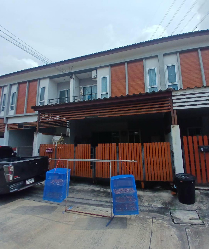 รูปที่ดินพร้อมสิ่งปลูกสร้าง ลำปลาทิว ลาดกระบัง กรุงเทพมหานคร