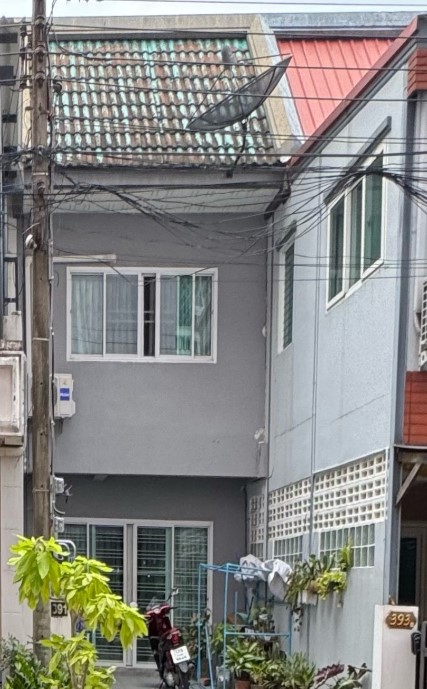 รูปที่ดินพร้อมสิ่งปลูกสร้าง หัวหมาก บางกะปิ กรุงเทพมหานคร