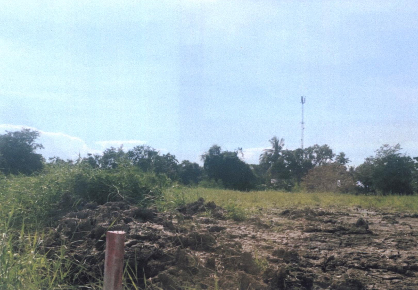 รูปที่ดินว่างเปล่า น้ำซึม เมืองอุทัยธานี อุทัยธานี