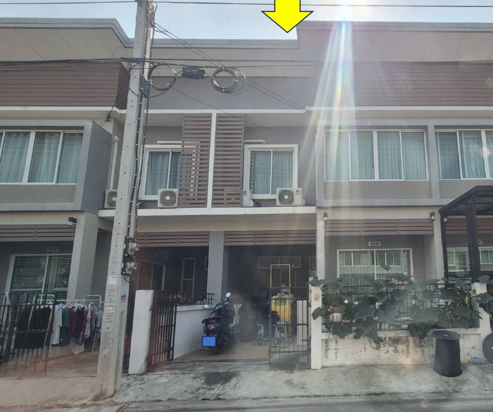 รูปที่ดินพร้อมสิ่งปลูกสร้าง ละหาร บางบัวทอง นนทบุรี