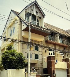 รูปที่ดินพร้อมสิ่งปลูกสร้าง วังทองหลาง วังทองหลาง กรุงเทพมหานคร