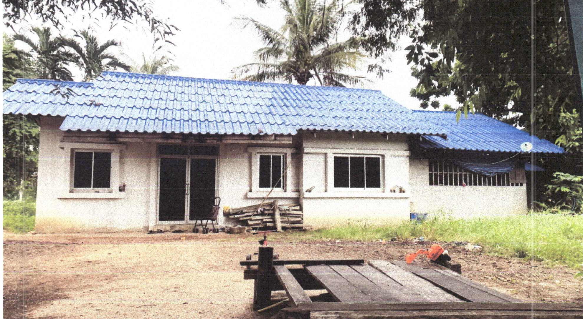 รูปที่ดินพร้อมสิ่งปลูกสร้าง ภูหลวง ปักธงชัย นครราชสีมา