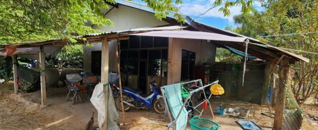 รูปที่ดินพร้อมสิ่งปลูกสร้าง ทุ่งกุลา สุวรรณภูมิ ร้อยเอ็ด