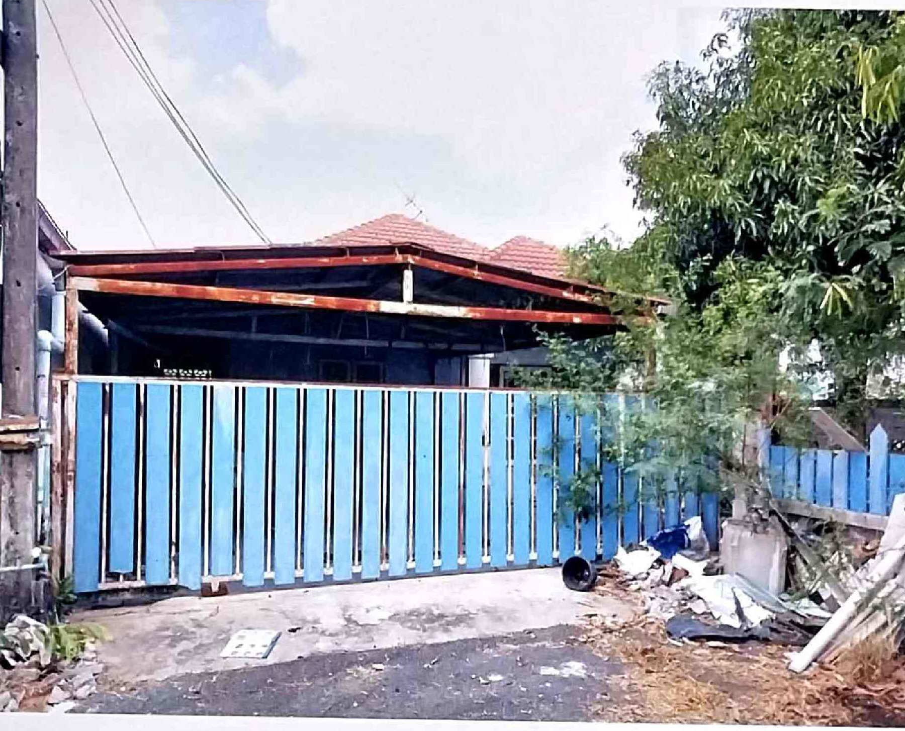 รูปที่ดินพร้อมสิ่งปลูกสร้าง บึงทองหลาง ลำลูกกา ปทุมธานี