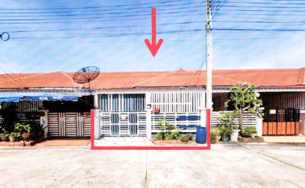 รูปที่ดินพร้อมสิ่งปลูกสร้าง บ้านเก่า พานทอง ชลบุรี