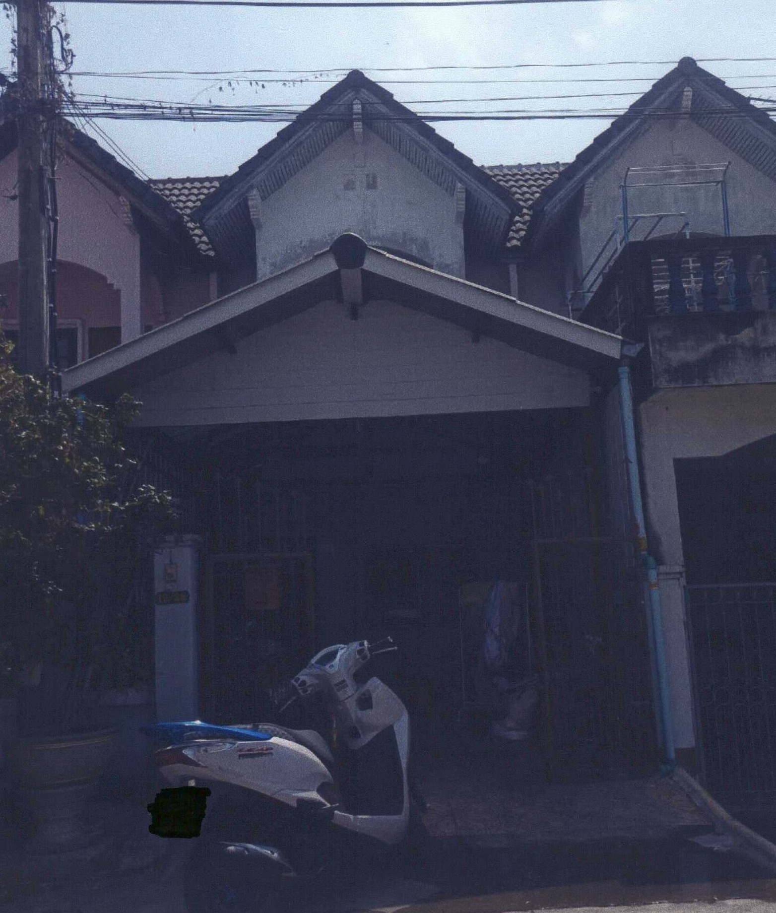 รูปที่ดินพร้อมสิ่งปลูกสร้าง หนองแขม หนองแขม กรุงเทพมหานคร