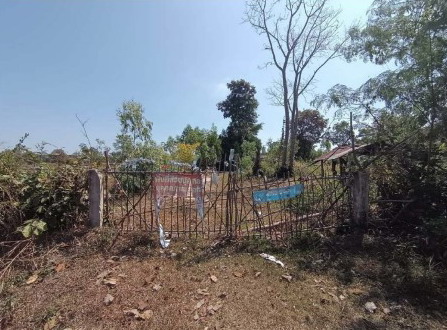 รูปที่ดินว่างเปล่า อาจสามารถ อาจสามารถ ร้อยเอ็ด