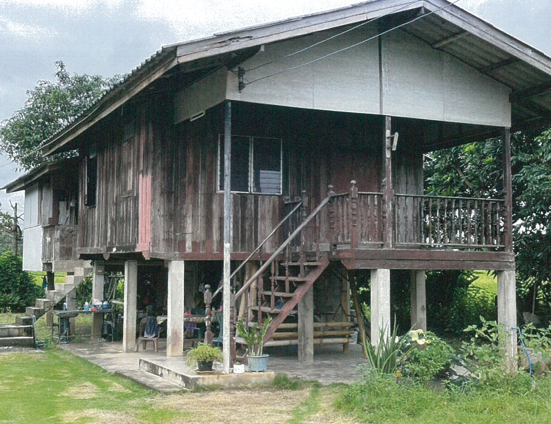 รูปที่ดินพร้อมสิ่งปลูกสร้าง เมืองชุม เวียงชัย เชียงราย