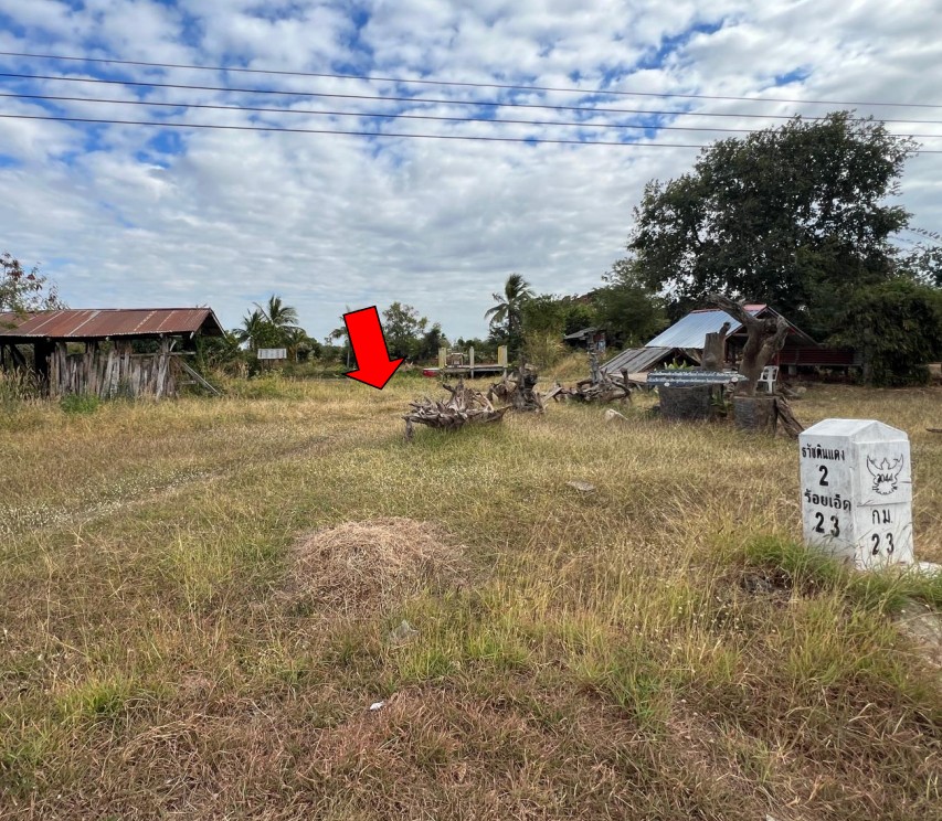 รูปที่ดินว่างเปล่า เกาะแก้ว เสลภูมิ ร้อยเอ็ด