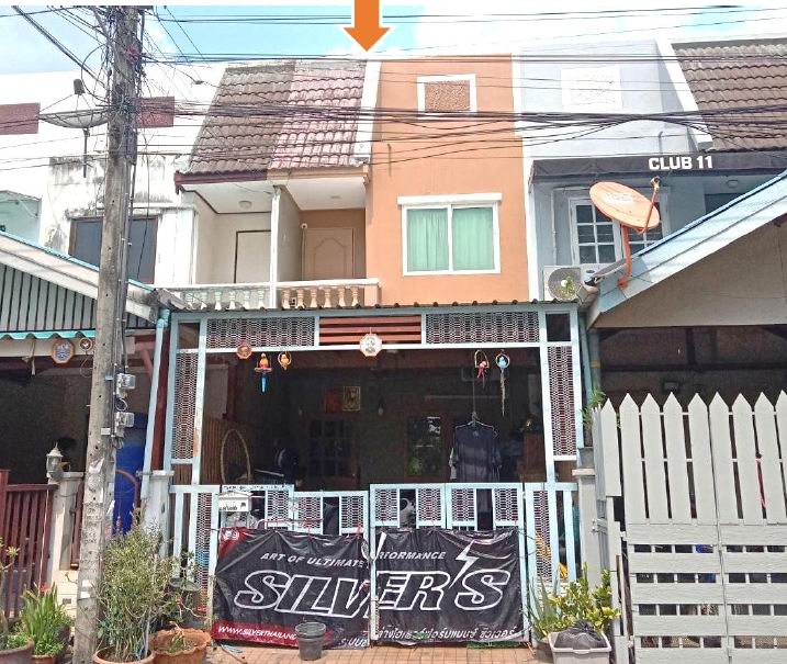 รูปที่ดินพร้อมสิ่งปลูกสร้าง สามวาตะวันตก มีนบุรี กรุงเทพมหานคร