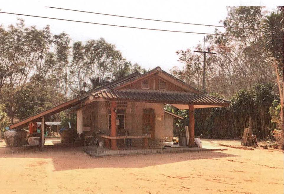 รูปที่ดินพร้อมสิ่งปลูกสร้าง น้ำหัก คีรีรัฐนิคม สุราษฎร์ธานี