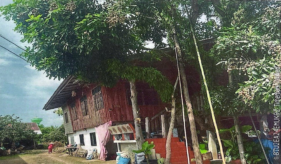 รูปที่ดินพร้อมสิ่งปลูกสร้าง สันติสุข พาน เชียงราย