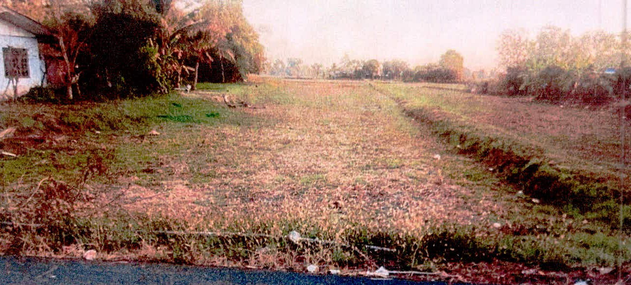 รูปที่ดินว่างเปล่า สระกำแพงใหญ่ อุทุมพรพิสัย ศรีสะเกษ
