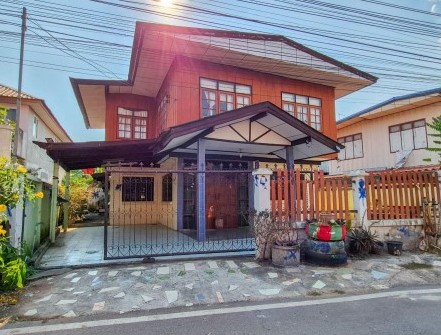 รูปที่ดินพร้อมสิ่งปลูกสร้าง นาดี ยางตลาด กาฬสินธุ์