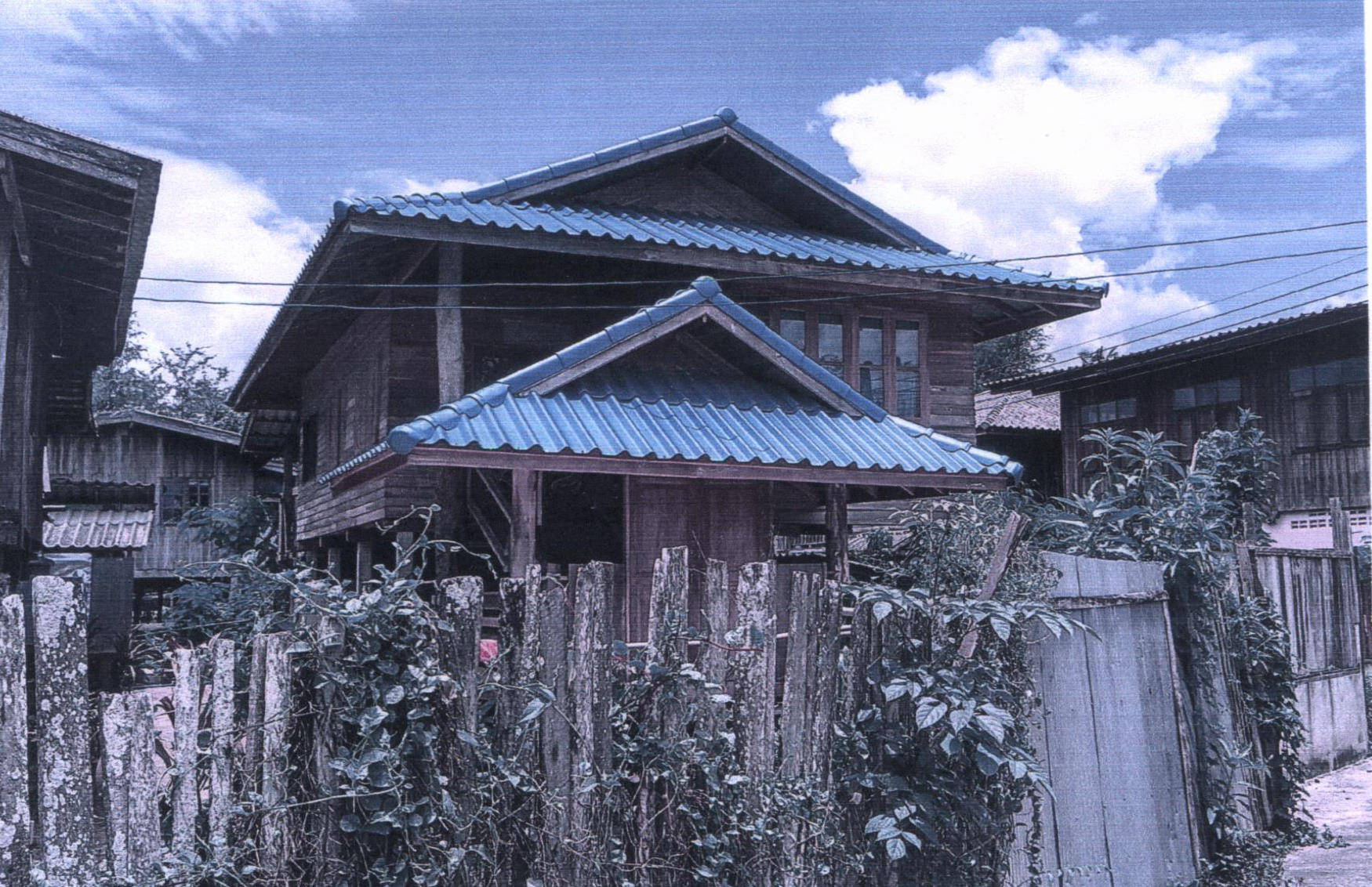 รูปที่ดินพร้อมสิ่งปลูกสร้าง บ้านอ้อน งาว ลำปาง