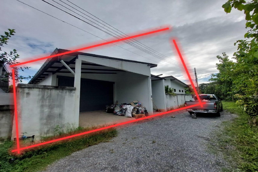 รูปที่ดินพร้อมสิ่งปลูกสร้าง ยางเนิ้ง สารภี เชียงใหม่