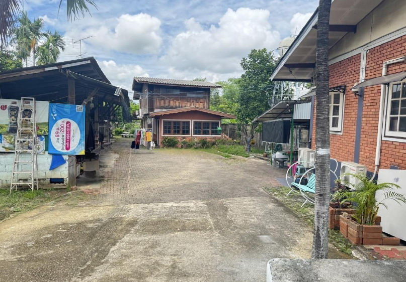 รูปที่ดินพร้อมสิ่งปลูกสร้าง ริมใต้ แม่ริม เชียงใหม่