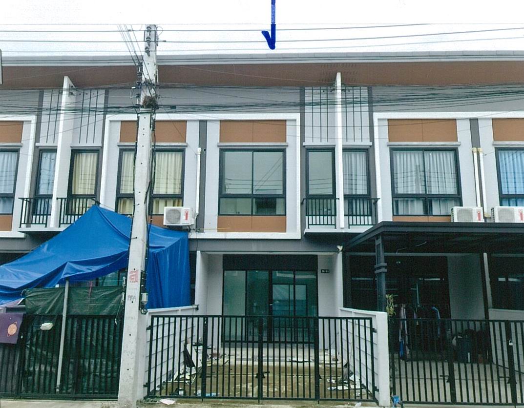 รูปที่ดินพร้อมสิ่งปลูกสร้าง ระแหง ลาดหลุมแก้ว ปทุมธานี