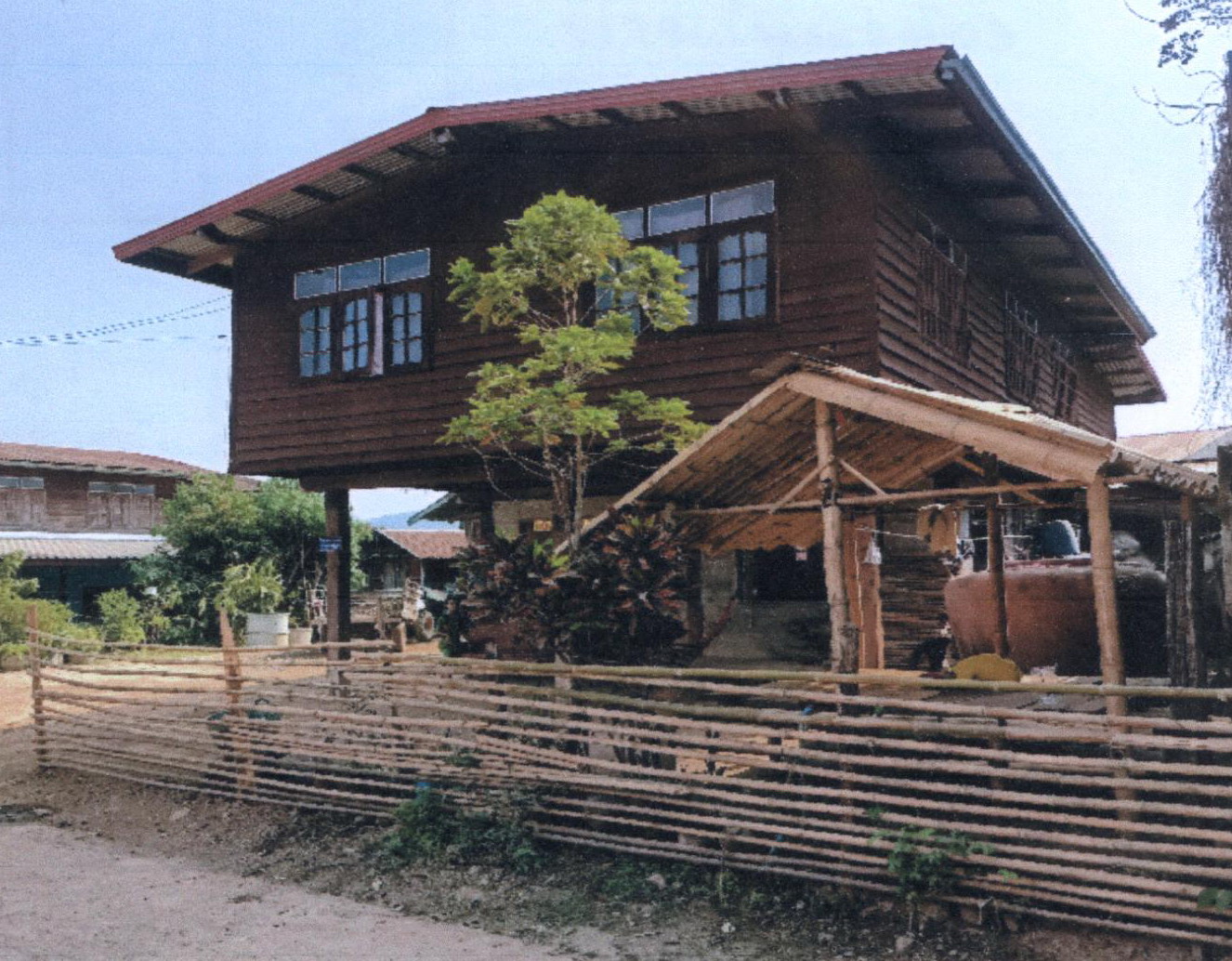 รูปที่ดินพร้อมสิ่งปลูกสร้าง บ้านก้อง นายูง อุดรธานี