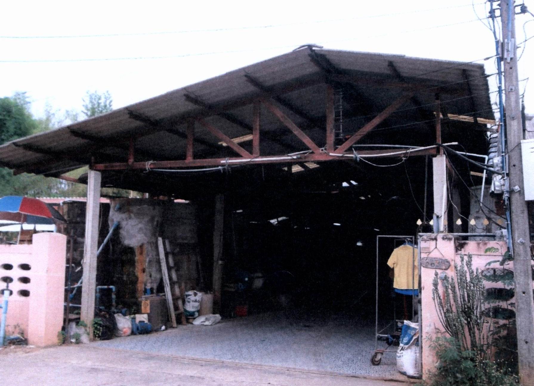 รูปที่ดินพร้อมสิ่งปลูกสร้าง บ้านเอื้อม เมืองลำปาง ลำปาง