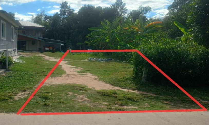 รูปที่ดินว่างเปล่า อาจสามารถ อาจสามารถ ร้อยเอ็ด