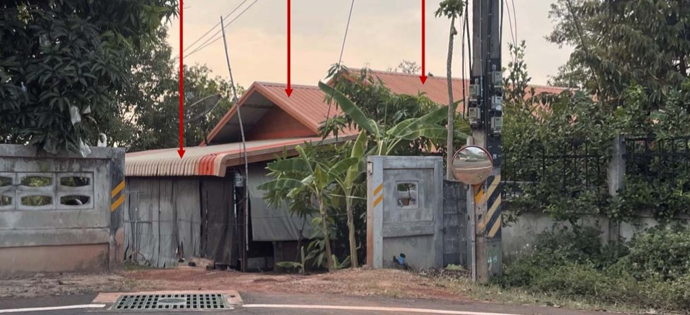 รูปที่ดินพร้อมสิ่งปลูกสร้าง หนองหญ้าลาด กันทรลักษ์ ศรีสะเกษ