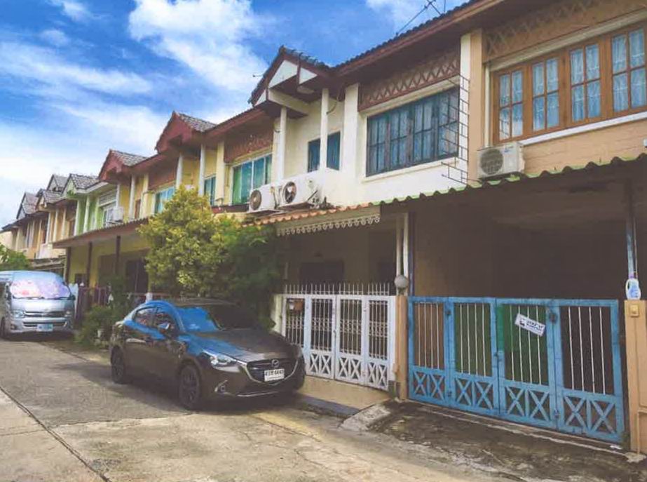 รูปที่ดินพร้อมสิ่งปลูกสร้าง สามวาตะวันตก มีนบุรี กรุงเทพมหานคร