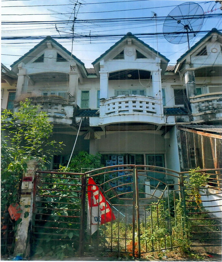 รูปที่ดินพร้อมสิ่งปลูกสร้าง จรเข้บัว ลาดพร้าว กรุงเทพมหานคร
