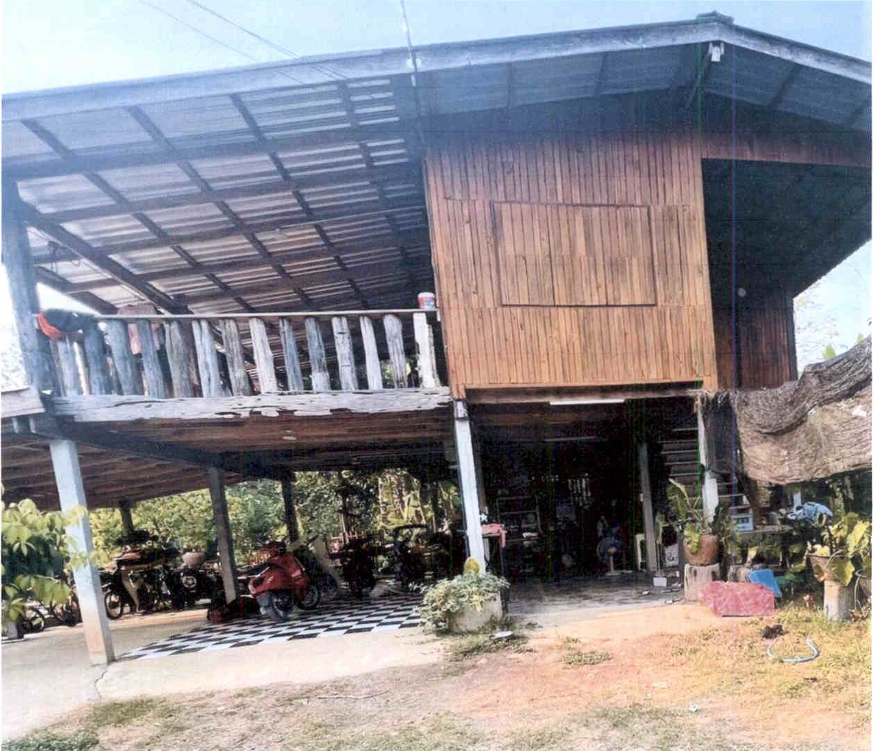 รูปที่ดินพร้อมสิ่งปลูกสร้าง คลองกระจง สวรรคโลก สุโขทัย