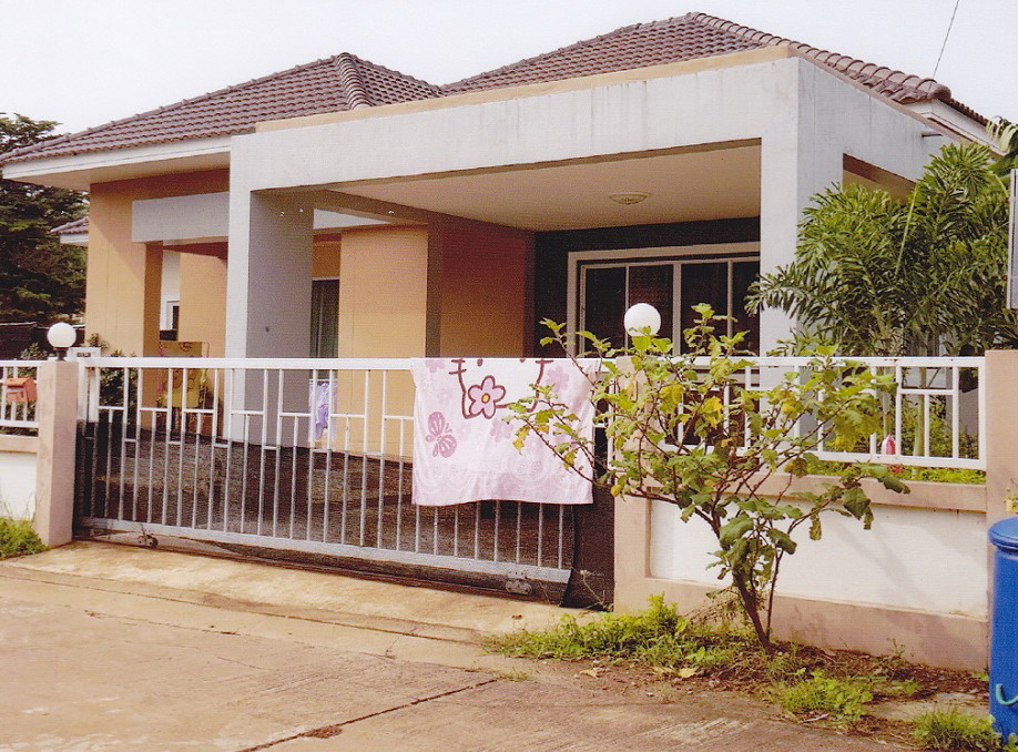 รูปที่ดินพร้อมสิ่งปลูกสร้าง กรอกสมบูรณ์ ศรีมหาโพธิ ปราจีนบุรี