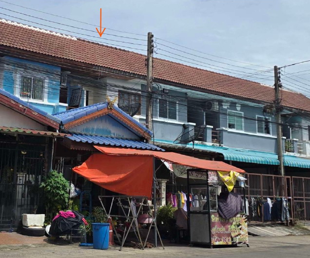 รูปที่ดินพร้อมสิ่งปลูกสร้าง ระแหง ลาดหลุมแก้ว ปทุมธานี