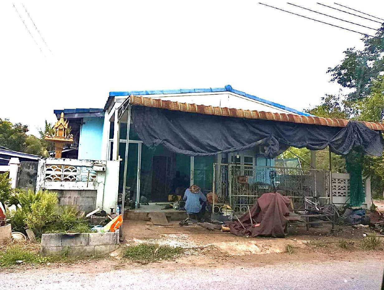 รูปที่ดินพร้อมสิ่งปลูกสร้าง ราษฎร์นิยม ไทรน้อย นนทบุรี
