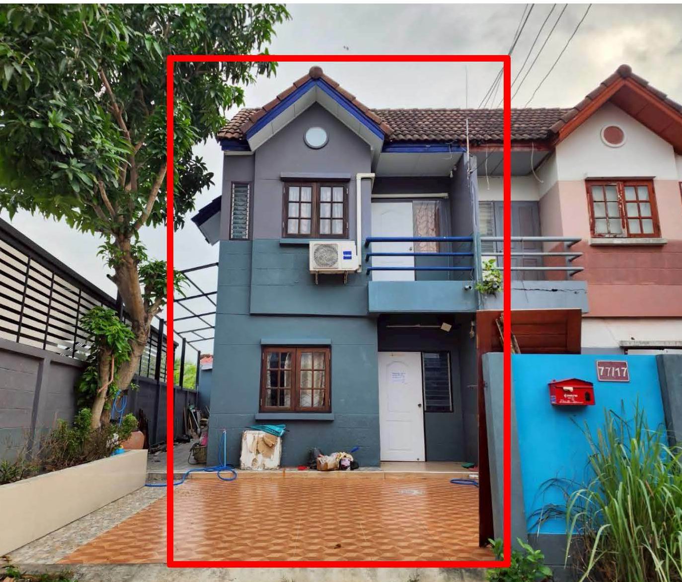 รูปที่ดินพร้อมสิ่งปลูกสร้าง ระแหง ลาดหลุมแก้ว ปทุมธานี