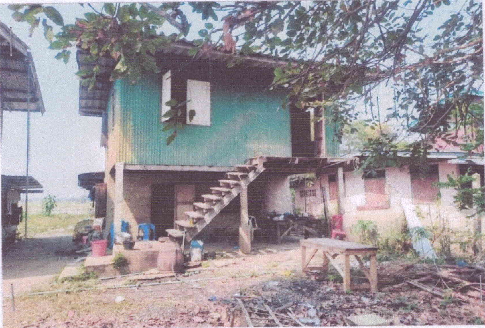 รูปที่ดินพร้อมสิ่งปลูกสร้าง ลาดสาลี่ ท่าวุ้ง ลพบุรี
