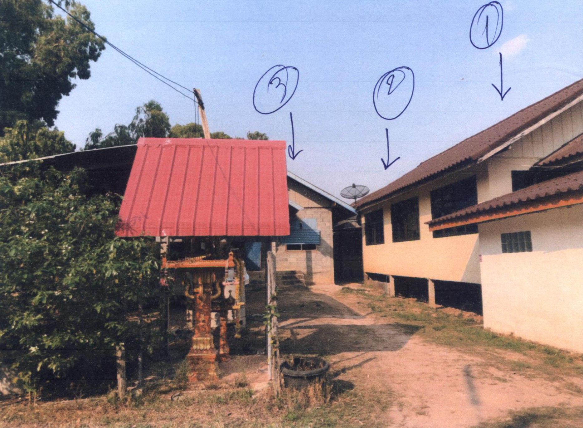 รูปที่ดินพร้อมสิ่งปลูกสร้าง บ้านเหล่า คำชะอี มุกดาหาร